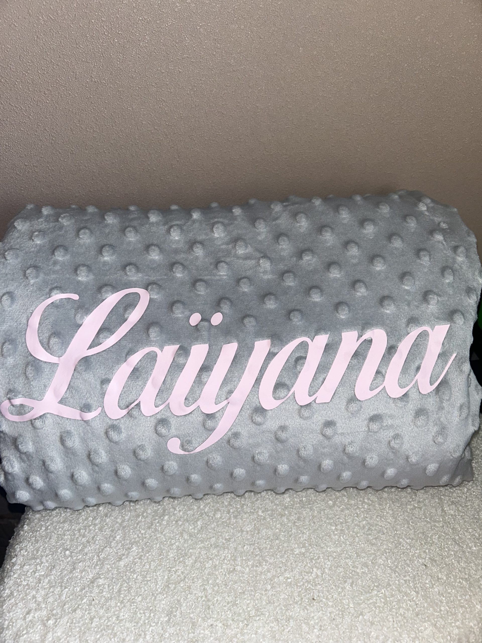 Couverture polaire minky gris